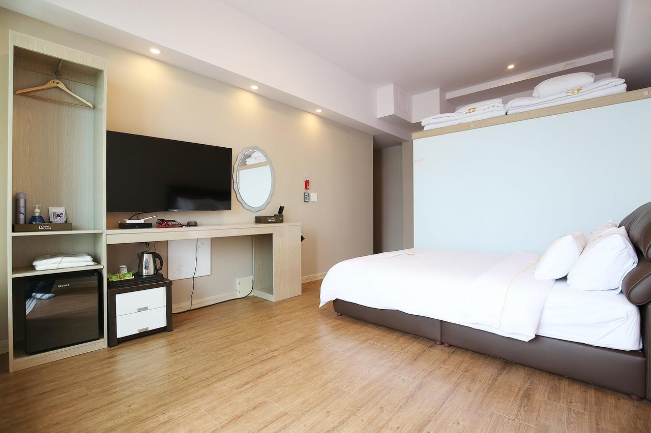 Hotel Lohas Boryeong Exteriör bild